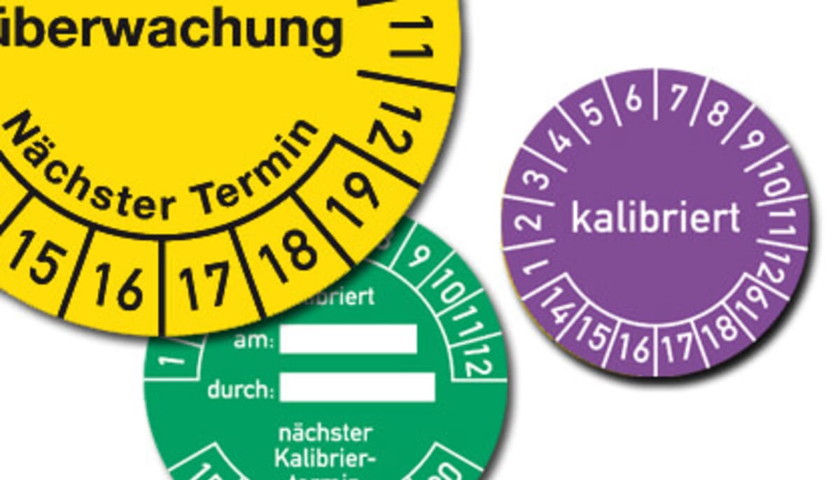 Produktbild von Kalibrierplaketten Prüfaufkleber 2025–2028 – Nächster Kalibriertermin, Selbstklebend Aus Vinyl, ⌀30mm, 50 Stück – Wetterfest & Wasserfest