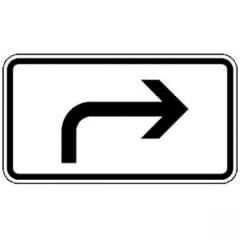 Verkehrsschild Vorankündigung rechtsweisend mit Pfeil nach rechts VZ 1000-21