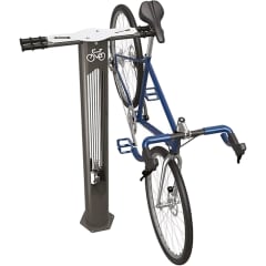 Fahrrad-Reparaturstation AMSTERDAM mit montiertem blauen Fahrrad und Werkzeughalter