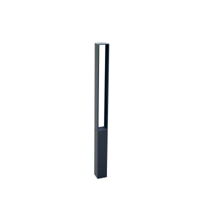Stilpoller vierkant, mit offenem Flachstahl-Element Stilpoller vierkant, mit offenem Flachstahl-Element