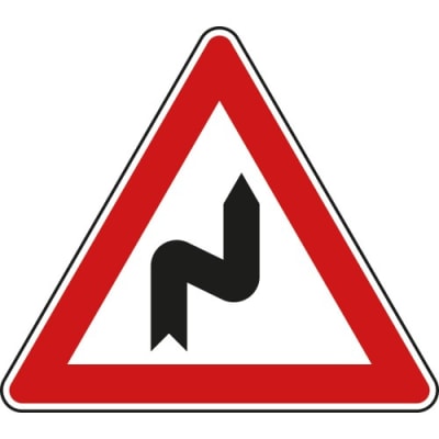 VZ 105-20 - Verkehrsschild Doppelkurve rechts VZ 105-20 - Verkehrsschild Doppelkurve rechts