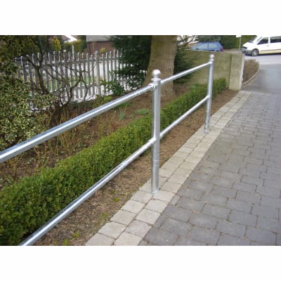 Schutzgeländer / Rabattengeländer MODULAR aus Stahl mit Zier-Kugelkopf, Ø 60 mm Schutzgeländer / Rabattengeländer MODULAR aus Stahl mit Zier-Kugelkopf, Ø 60 mm