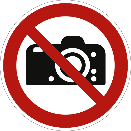 Schild Fotografieren verboten nach ISO 7010 mit Kamera-Symbol und rotem Verbotssymbol