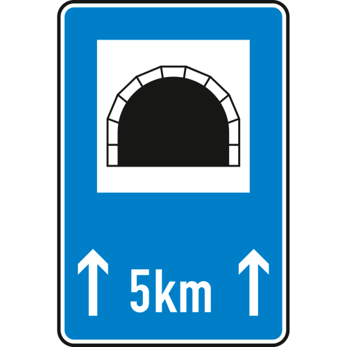 Verkehrsschild Tunnel mit Längenangabe 5 km auf blauem Hintergrund
