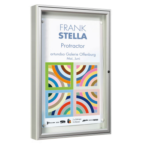 Schaukasten 1000 VITINCOM® mit Poster von Frank Stella Protractor Ausstellung in artundso Galerie Offenburg