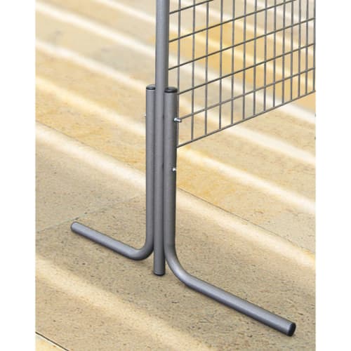 Metallfüße für Ausstellungsgitter zur stabilen Befestigung auf Boden