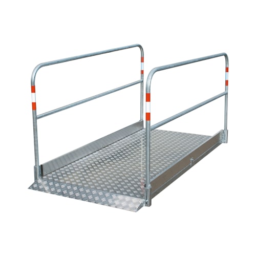 Aluminium Grabenbrücke mit rutschfester Oberfläche und Handläufen, Tragkraft 200 kg pro Quadratmeter