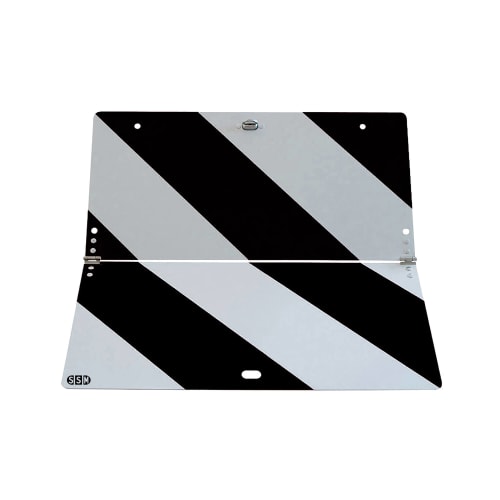 Klappbares Elbtunnelschild mit diagonalen schwarzen und weißen Streifen