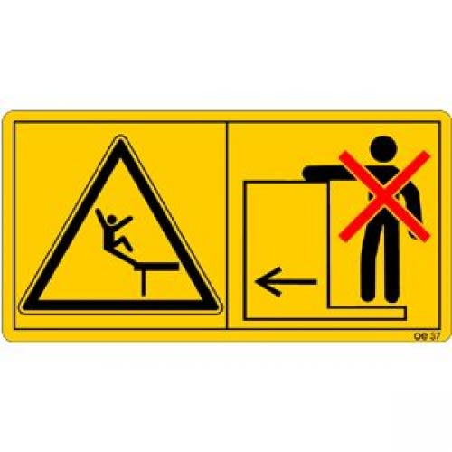 Warnschild gelb mit Symbolen, das vor der Mitfahrt auf Trittflächen oder Plattformen warnt