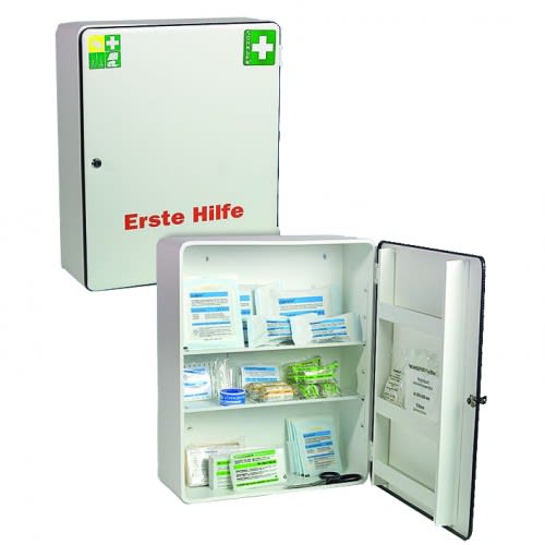 Verbandschrank DRESDEN/MADRID von Söhngen mit Erste Hilfe Ausstattung, geschlossener und geöffneter Zustand mit Verbandsmaterial