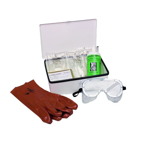 GGVSE-Zusatzausstattung für Gefahrguttransporte von Söhngen mit Schutzbrille, Handschuhen und Reinigungsmittel