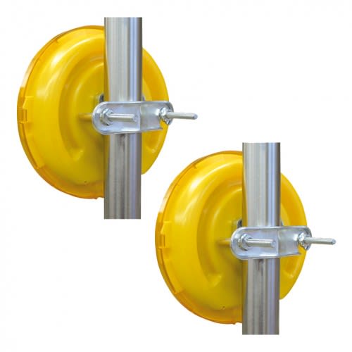 Halter für Zweifach-Lichtwarnanlage mit gelben Rundgehäusen und Metallhalterungen an Stahlrohren