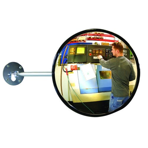Beobachtungsspiegel EC-RS zur Überprüfung von 2 Richtungen mit Mann an Steuerung in Industrieumgebung