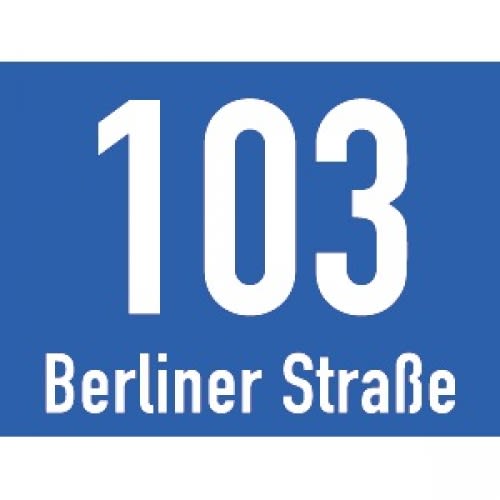 Hausnummernschild mit der Nummer 103 und der Straßenangabe Berliner Straße auf blauem Hintergrund