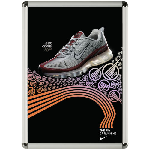Klapprahmen aus Aluminium mit runden Ecken im Format A4 bis A1 mit Poster eines Nike Air Max 360 Laufschuhs