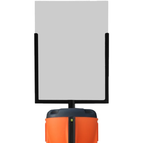 Schildtafelaufsatz für Leitkegelaufsatz ALLROUND mit schwarzem Rahmen und grauer Tafel auf orangefarbenem Leitkegel