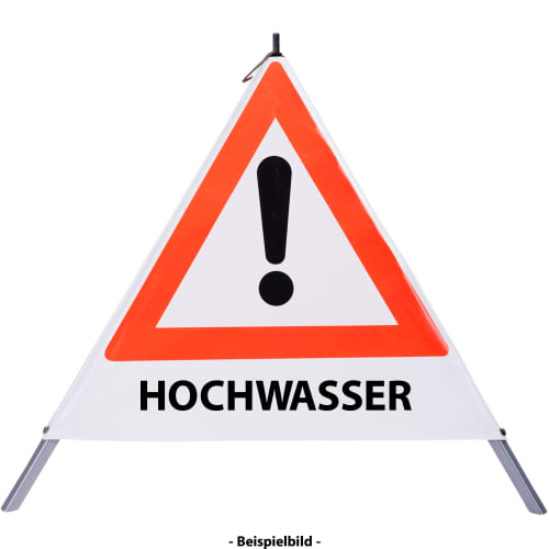Faltsignal mit rotem Dreieck und Ausrufezeichen sowie dem Text Hochwasser als Warnung vor Hochwassergefahr