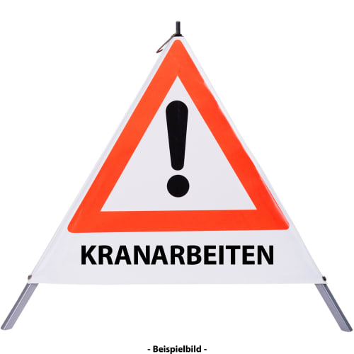 Faltsignal mit rotem Dreieck und Ausrufezeichen sowie Text KRANARBEITEN zur Warnung vor Kranarbeiten