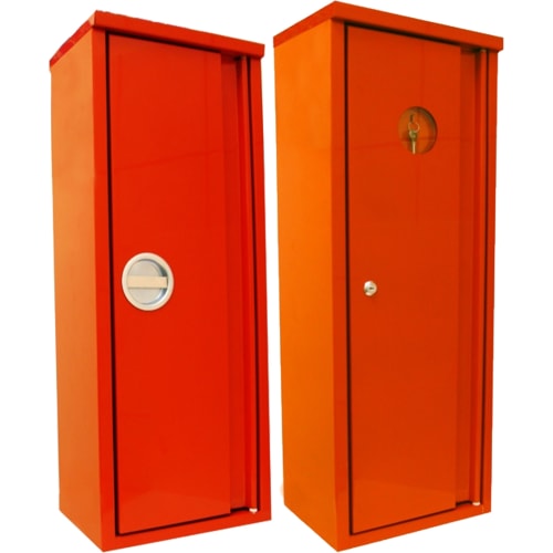 Feuerlöscherschrank B&S Basic Pro in rot, zwei Varianten mit unterschiedlichen Türgriffen