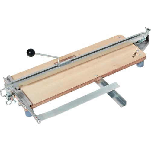 Fliesenschneidmaschine Hufa mit Holzunterlage und Metallführung