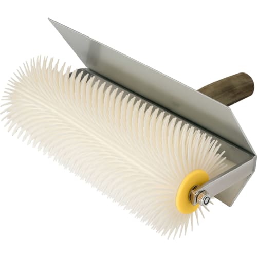 Stachelentlüftungsroller Hufa mit weißen Kunststoffstacheln und Holzgriff
