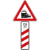 Bahnübergang mit dreistreifiger Bake mit Entfernungsangabe, Aufstellung rechts - Verkehrsschild VZ 156-11 Bahnübergang mit dreistreifiger Bake mit Entfernungsangabe, Aufstellung rechts - Verkehrsschild VZ 156-11