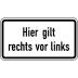 Hier gilt rechts vor links Zusatzzeichen VZ 2804 Hier gilt rechts vor links Zusatzzeichen VZ 2804