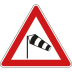 VZ 117-20: Verkehrsschild Seitenwind links VZ 117-20: Verkehrsschild Seitenwind links