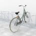 Fahrrad im Fahrradständer Epsilon® Plus aus verzinktem Stahl auf Betonboden