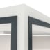 Detailansicht der Ecke des mobilen Raumsystems MultiRoom Indoor Basic 15 mit weißer Oberfläche und schwarzem Rahmen