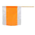 Warnflagge mit orange-weißem Streifenmuster auf Holzstab, 500 x 500 mm