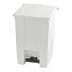 Weißer Tret-Mülleimer Step-On Classic Container von Rubbermaid mit 45,4 Litern Fassungsvermögen