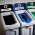 Aufkleberset für Recycling-Station Slim Jim Starter Set von Rubbermaid mit Behältern für Landfill, Mixed Recycling und Compost