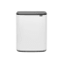 Soft-Touch Mülleimer Bo Touch Bin von Brabantia, weiß mit schwarzem Deckel, 2x 30 Liter Fassungsvermögen