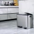 Tret-Mülleimer EcoCasa Recycler EKO aus Edelstahl mit 30 und 15 Liter Inhalt in moderner Küche