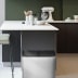 Tret-Mülleimer Essential Splittet Recycler EKO mit 2x 15 Liter Inhalt in moderner Küche unter Arbeitsplatte