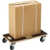 Transportroller Swift mit Kartonverpackung auf Holzplatte mit Rollen